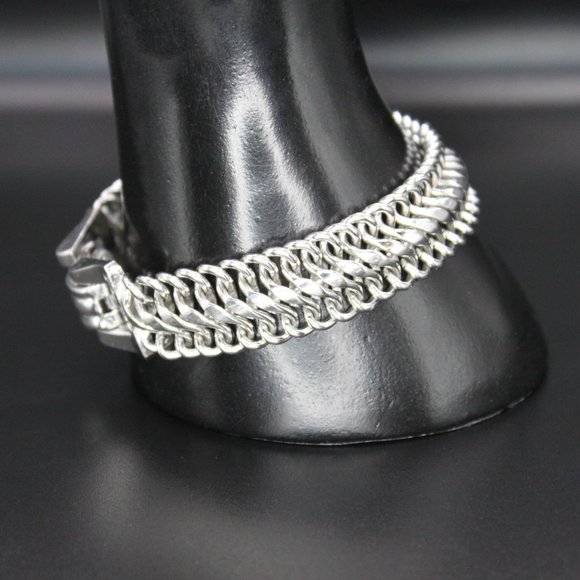 Vintage Signed CORO PEGASUS Thick Link Bracelet Silver Tone 7.5" Long 1950s - Picture 4 of 15